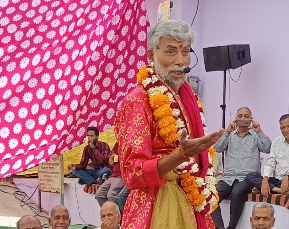 गोपीचंद की भूमिका में दिलीप भट्ट ने शानदार अभिनय किया।