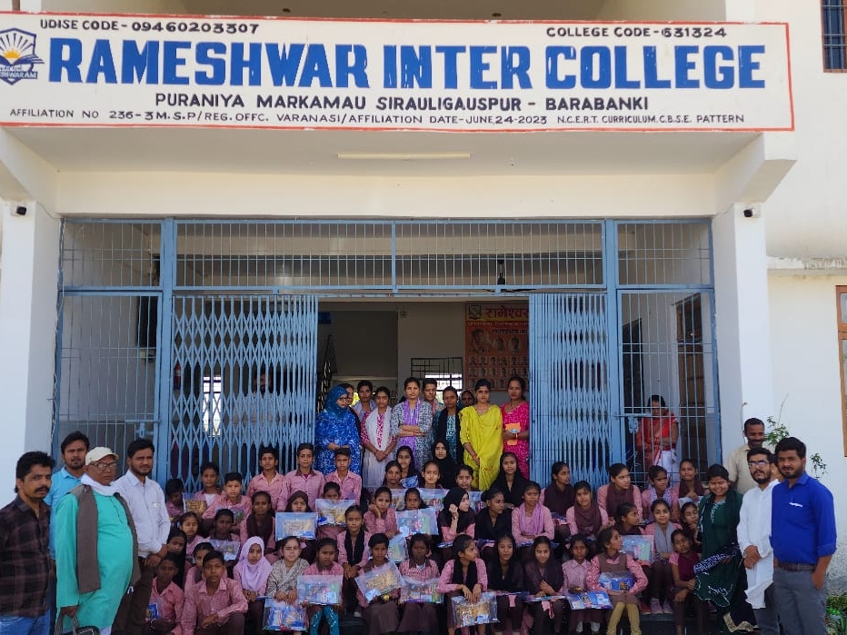 Educational tour of 50 students of PM Shri School