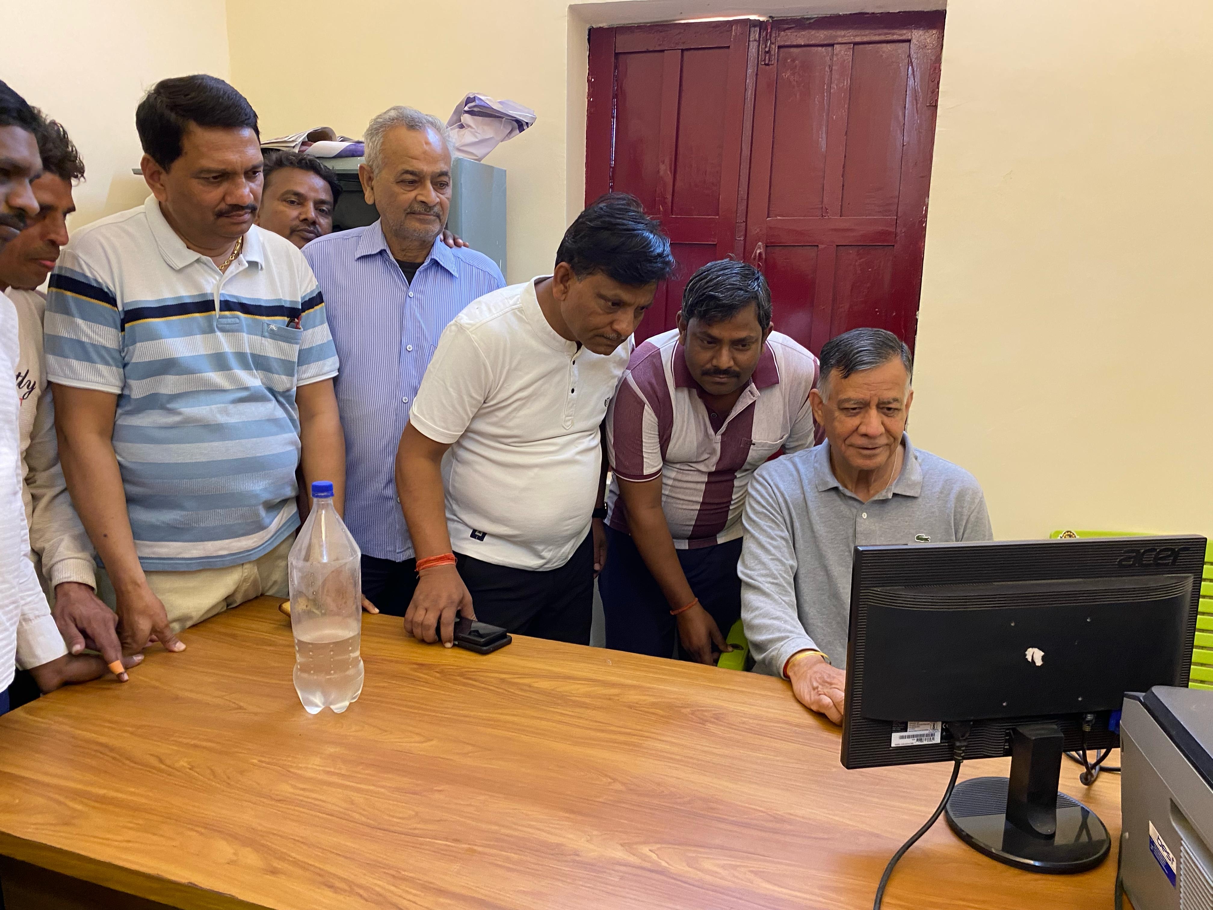 Vidhan Sabha Speaker visit to Maharajpur Satish Mahana listened ...