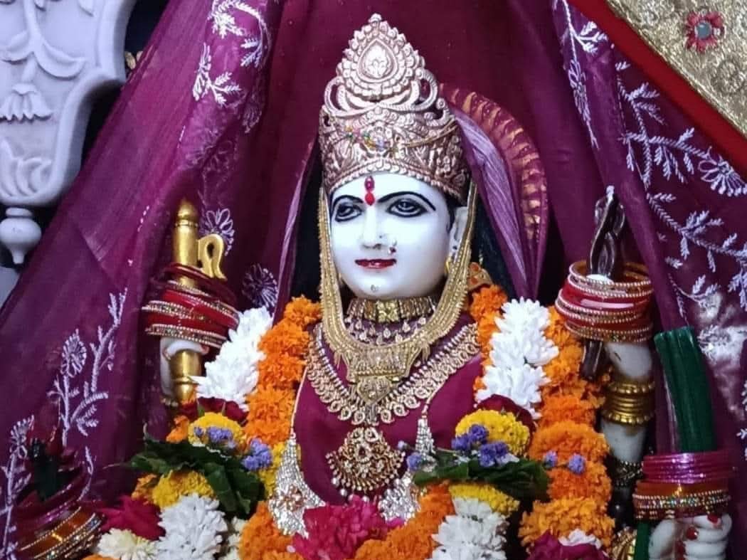 मातृधाम में श्रीमाता ललितेश्वरी त्रिपुर सुंदरी महारानी विराजमान हैं।