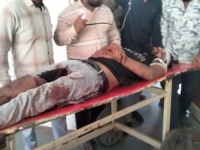 गोली लगने के बाद अरमान शाह को अस्पताल लाया गया था, डॉक्टर्स ने उसे मृत घोषित कर दिया।