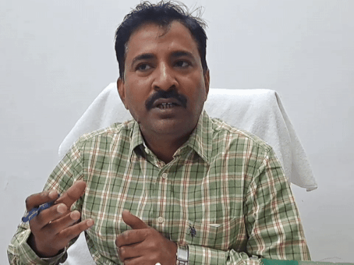 दादरी मार्केट कमेटी सचिव विजय कुमार।