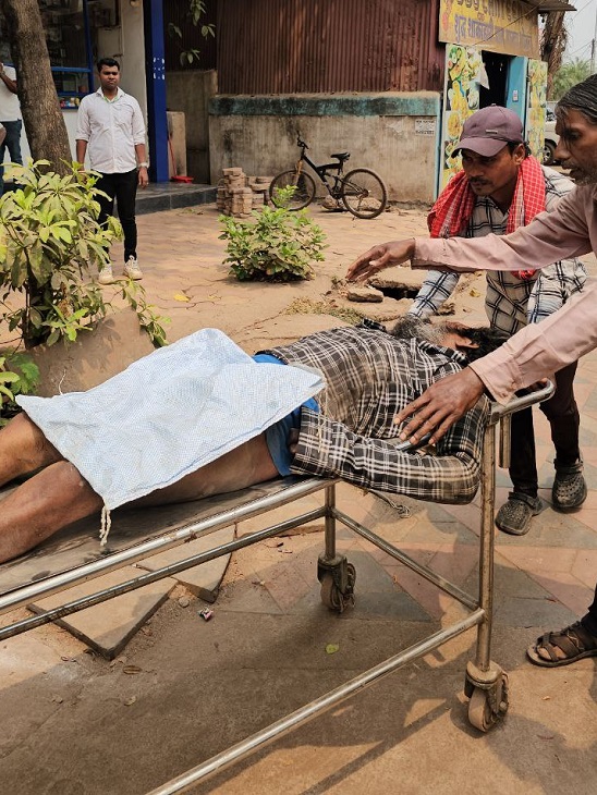 मौत के बाद लोगों ने पहुंचाया अस्पताल, डॉक्टरों ने घोषित किया मृत