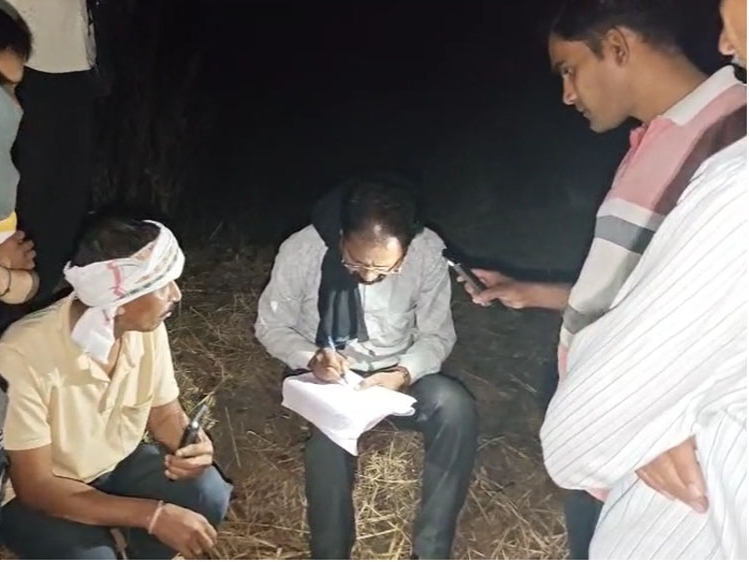 वन विभाग के कर्मचारियों ने मौके पर पहुंचकर जरूरी कार्रवाई की है।