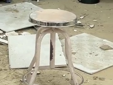 ਪਤਝੜ ਦੇ seseds ਹਿ-ss ਹਵਾਲੇ ਅਤੇ ਸੀਲਿੰਗ ਦੇ ਹਿੱਸੇ ਹੇਠਾਂ ਇਕੱਠੇ ਕੀਤੇ.