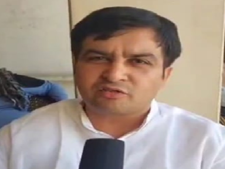 ਪਰਰਾਗ ਹੁੱਡਾ ਸਰਪੰਚ ਪਿੰਡ ਜਸੀਆ ਦੇ ਨੁਮਾਇੰਦੇ.