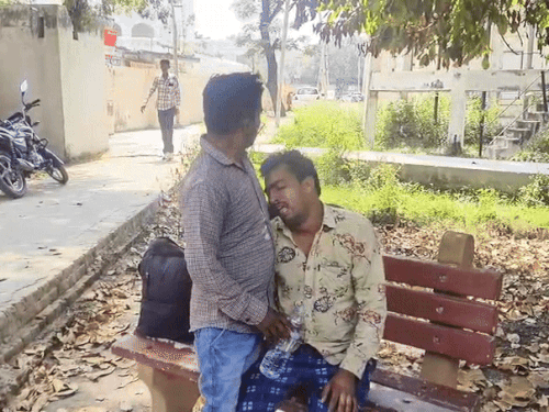 ਪਰਿਵਾਰ ਮੋਹਨ ਲਾਲ ਦੀ ਮੌਤ ਤੇ ਰੋ ਰਹੀ ਹੈ.