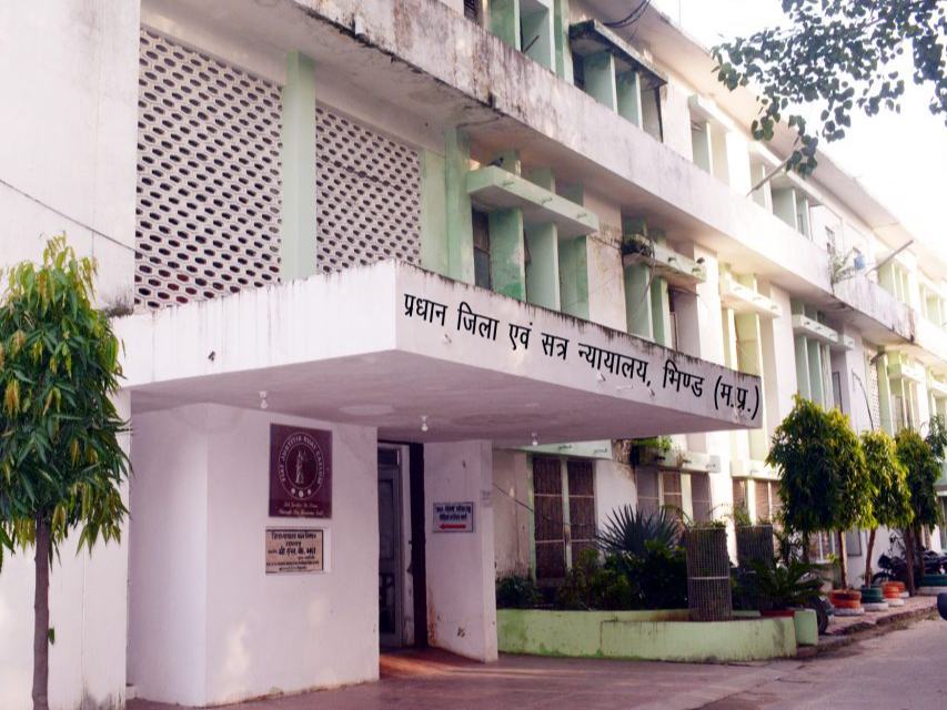 Bhind court sentenced the husband
