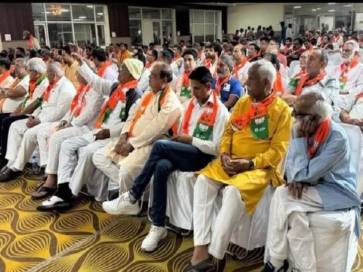 ਪ੍ਰੋਗਰਾਮ ਵਿੱਚ ਮੌਜੂਦ ਭਾਜਪਾ ਵਰਕਰ.