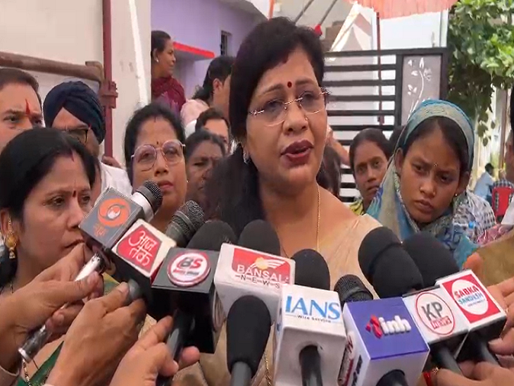 कांग्रेस की जांच टीम दुर्ग पहुंचकर पीड़ित परिवार और पड़ोस के लोगों से बातचीत की।