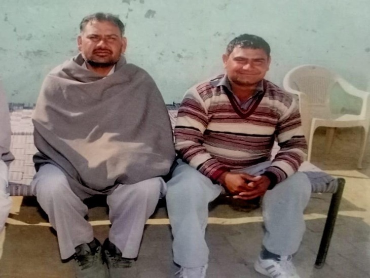 निर्जन निवासी दिलबाग व सतीश, जिनका मंगलवार रात को मर्डर हो गया। - Dainik Bhaskar