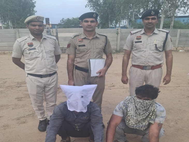 ਪੁਲਿਸ ਦੁਆਰਾ ਫੜਿਆ ਗਿਆ ਬੈਟਰੀ ਚੋਰੀ ਕਰਨ ਦਾ ਦੋਸ਼ੀ. - ਡੈਨਿਕ ਭਾਸਕਰ