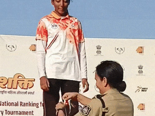 8 अप्रैल को शुरू हुए टूर्नामेंट का फाइनल 10 अप्रैल को हुआ। - Dainik Bhaskar