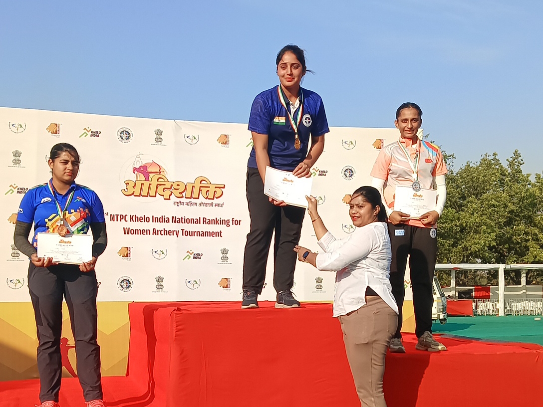 टूर्नामेंट में 28 राज्यों की 478 तीरंदाजों ने तीन कैटेगिरी की प्रतियोगिताओं में भाग लिया था।
