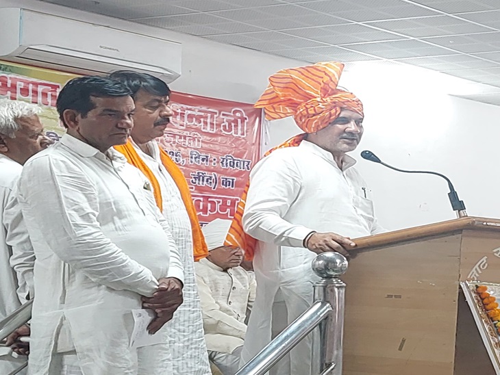 कार्यक्रम में संबोधित करते सुभाष बराला।