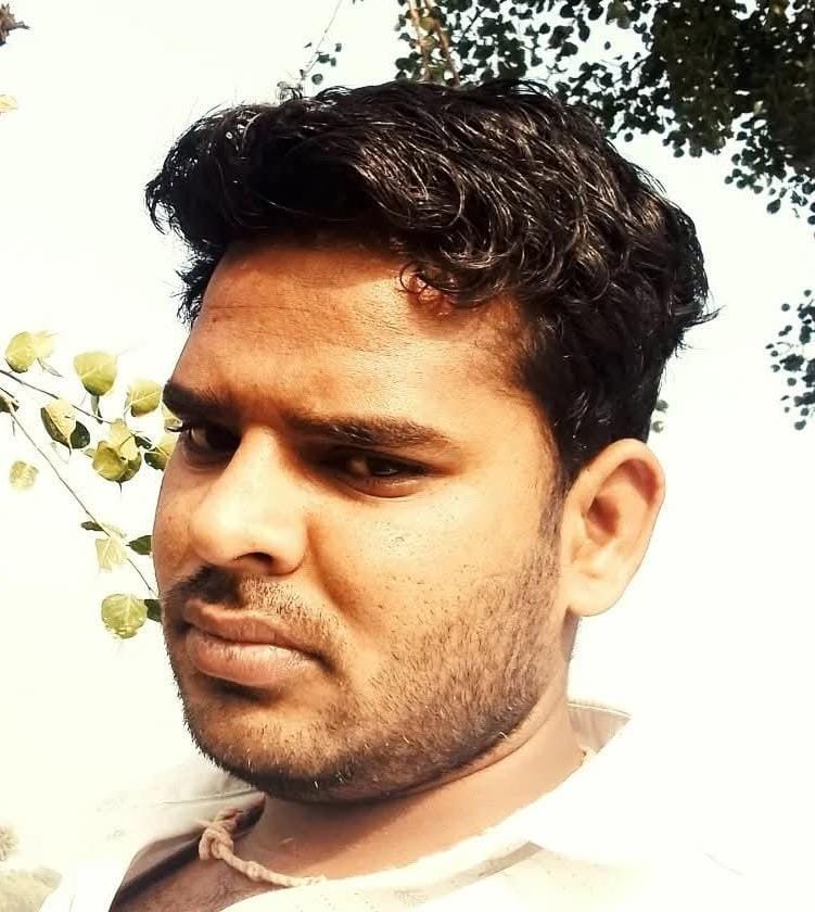 मृतक की फाइल फोटो