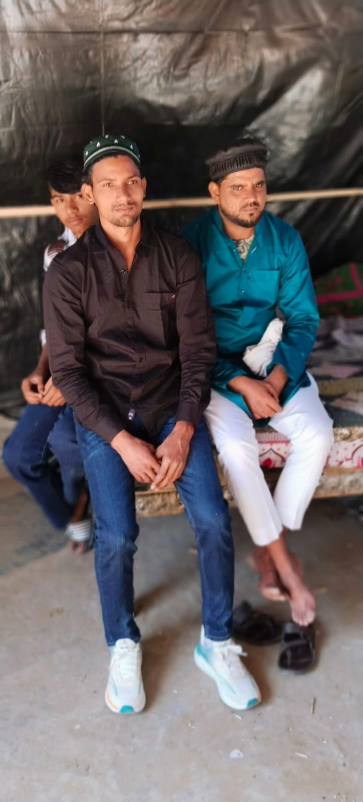 मृतक मौसम और इकराम की फ़ाइल फोटो