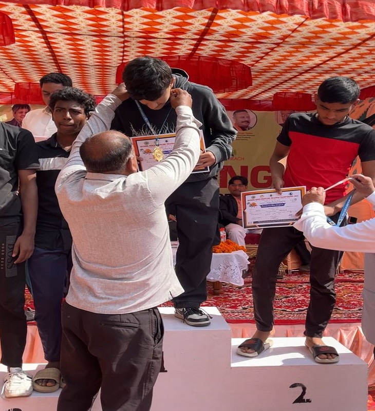 नेशनल ग्रेवलिंग चैम्पियनशिप में गोल्ड मेडल जीतने वाले अभ्युदय