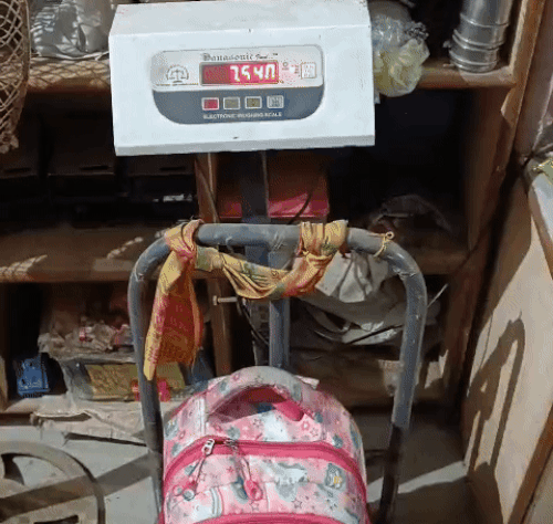 ਰੇਵਾੜੀ ਵਿੱਚ, 6 ਕਲਾਸ ਵਿੱਚ ਬੱਚੇ ਦਾ ਭਾਰ, ਨੋਟਬੁੱਕ ਅਤੇ ਕਿਤਾਬ ਸਮੇਤ 7.540 ਕਿਲੋਮੀਟਰ ਦੀ ਦੂਰੀ 'ਤੇ ਬੈਗ ਦਾ ਭਾਰ 4 ਕਿਲੋ ਹੋਣਾ ਚਾਹੀਦਾ ਹੈ.