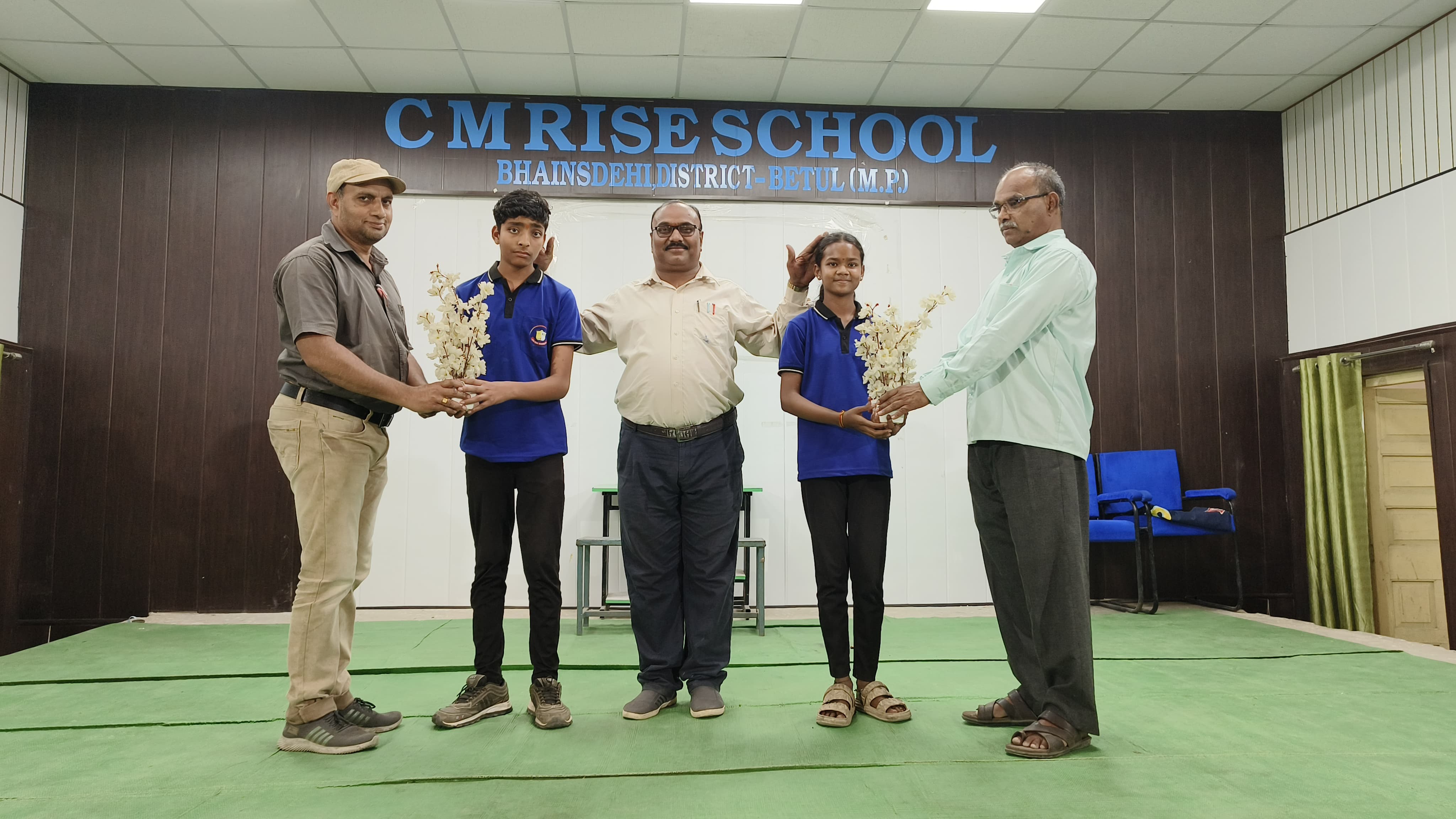 5 students of CM Rise School selected in Means exam
