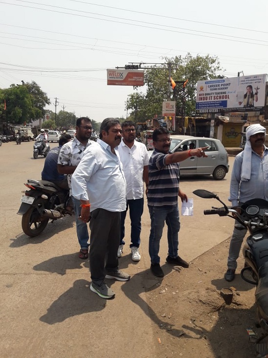 महापौर नीरज पाल ने किया निरीक्षण