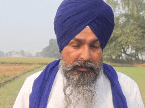 किसान नेता सरवन सिंह पंधेर। - Dainik Bhaskar