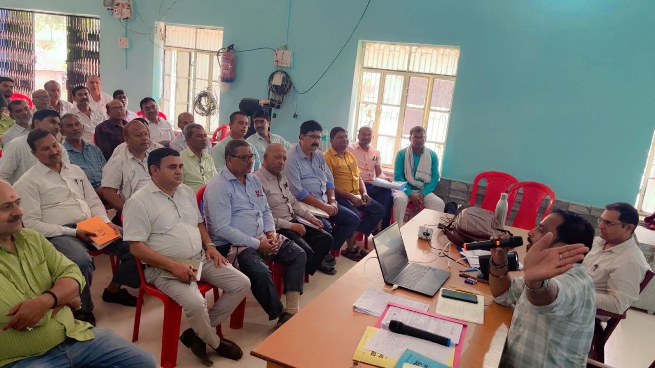 A meeting was held to make the torch program a success | मशाल कार्यक्रम ...