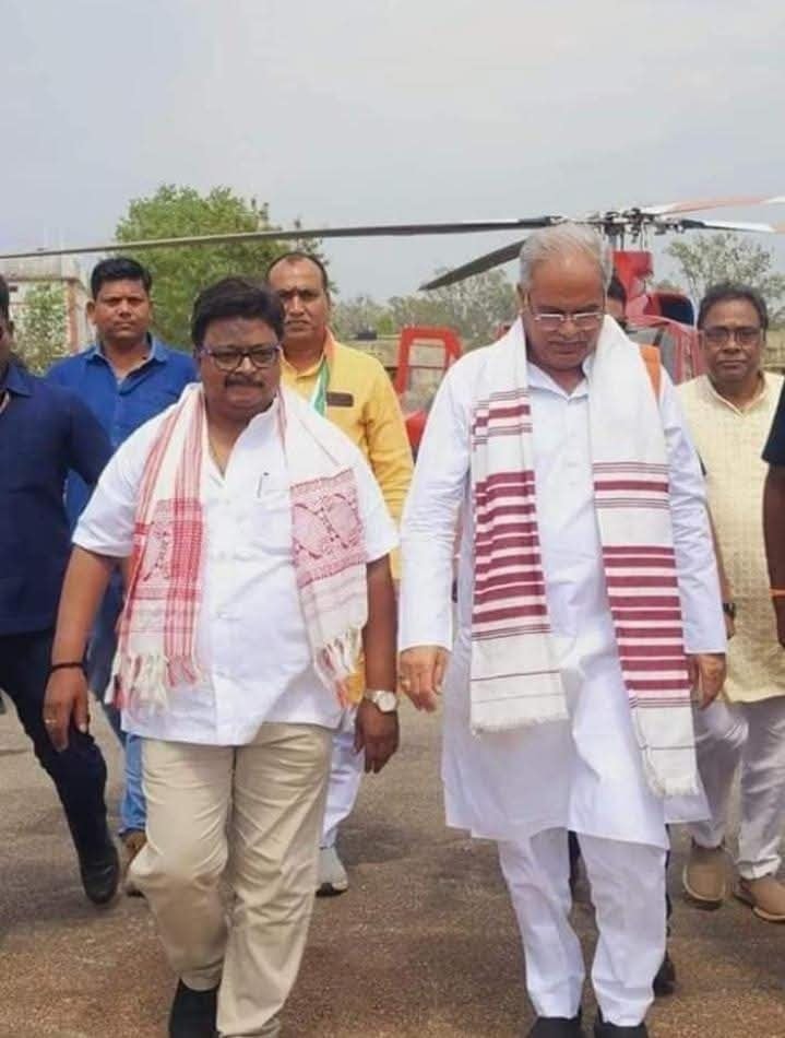पूर्व सीएम भूपेश बघेल के साथ यूडी मिंज।
