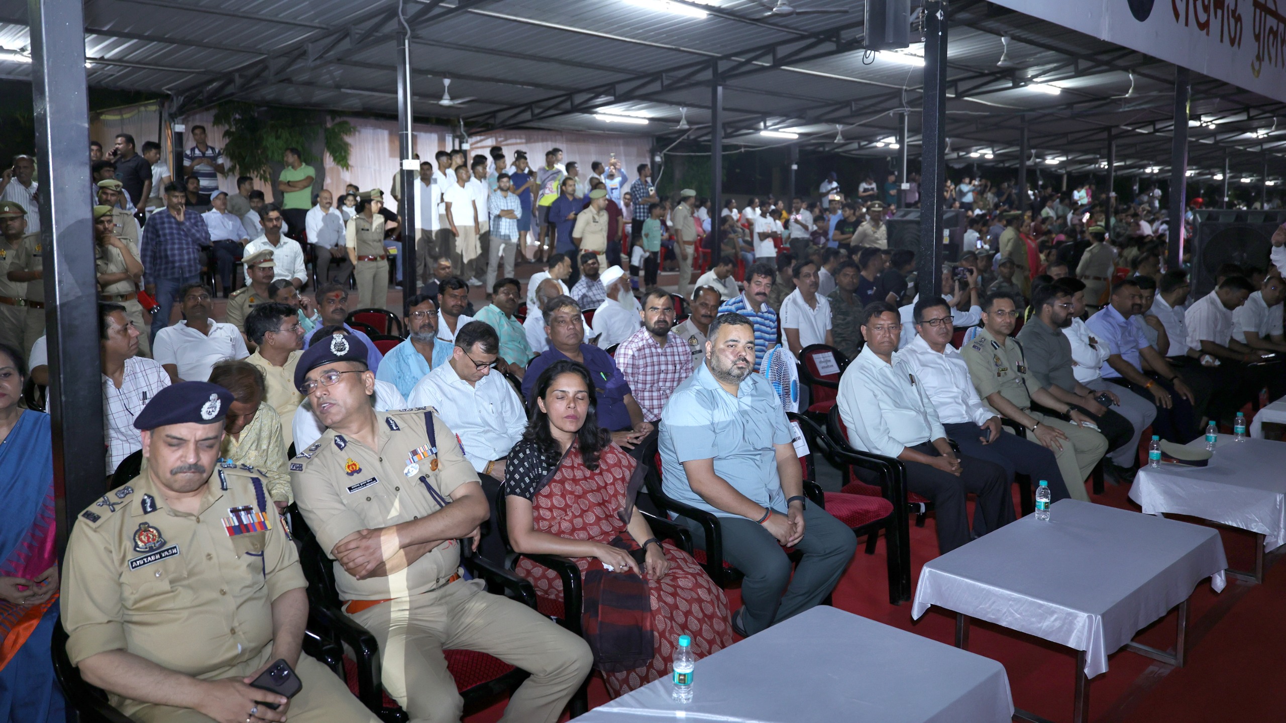 पुलिस लाइन की मॉक ड्रिल में डीएम, कमिश्नर और पुलिस के वरिष्ठ अधिकारी शामिल हुए।