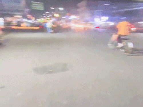 ग्रीन सायरन बजा और उतरेठिया चौराहे पर आवाजाही शुरू हुई।