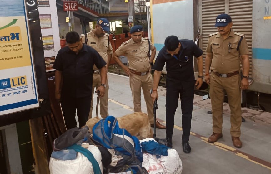 रेल्वे स्टेशन, बस स्टँडसह सर्वत्र तपासणी मोहीम सुरू आहे.