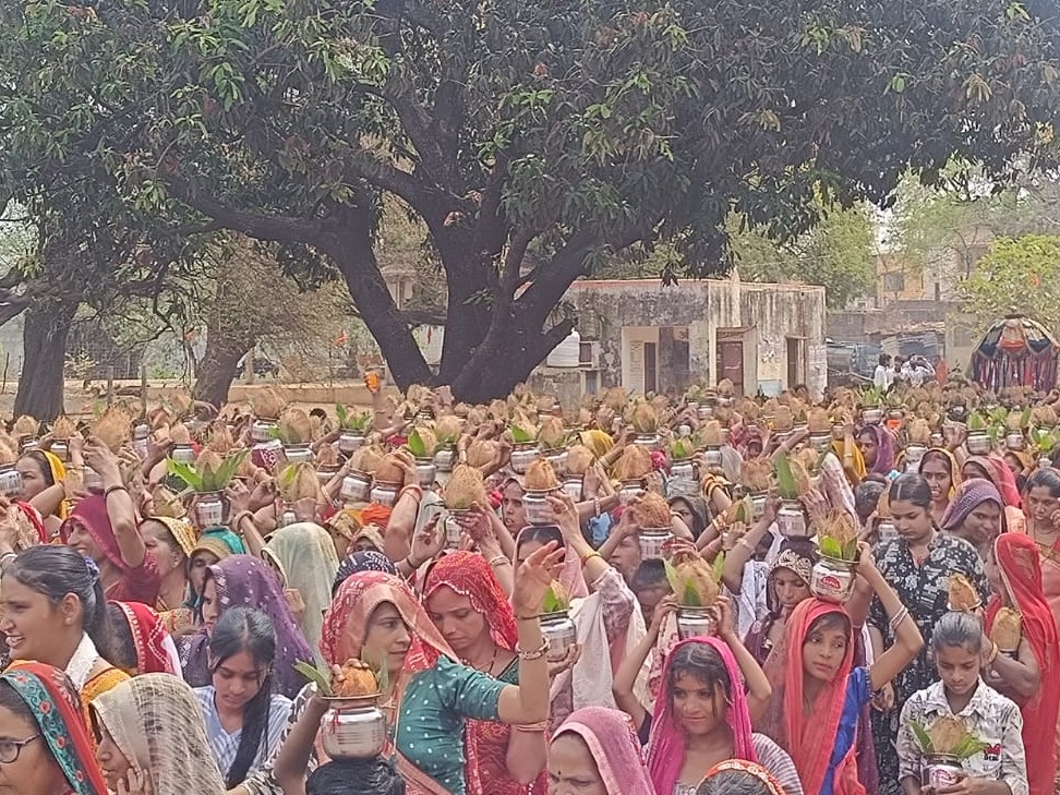 Batul Rokadia Bhagwat Katha started in Shri Rokadia Hanuman Temple
