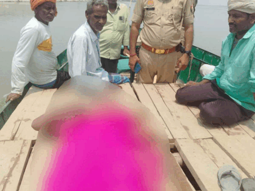 The body of a woman who drowned in the Ghaghra river was found