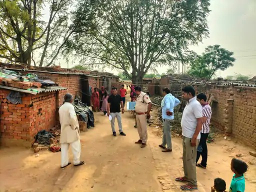The police had checked in Mahendragarh, during which these Bangladeshi families were caught.