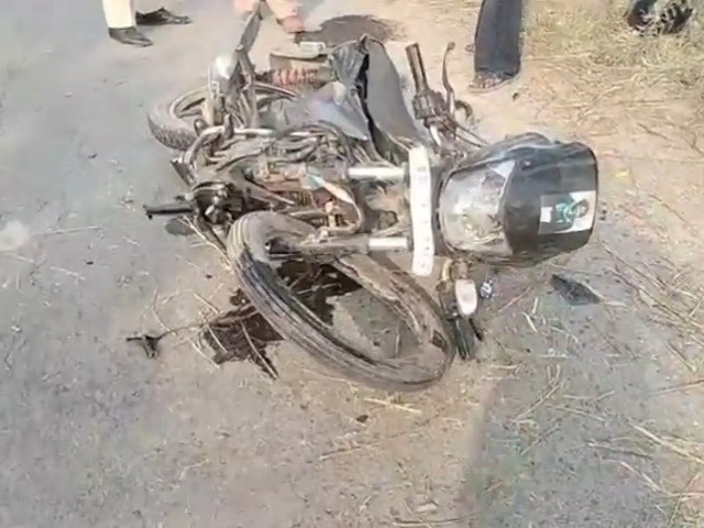 Faridkot Overspeed Car Hit Bike Mother Son Died News Update | फरीदकोट ...