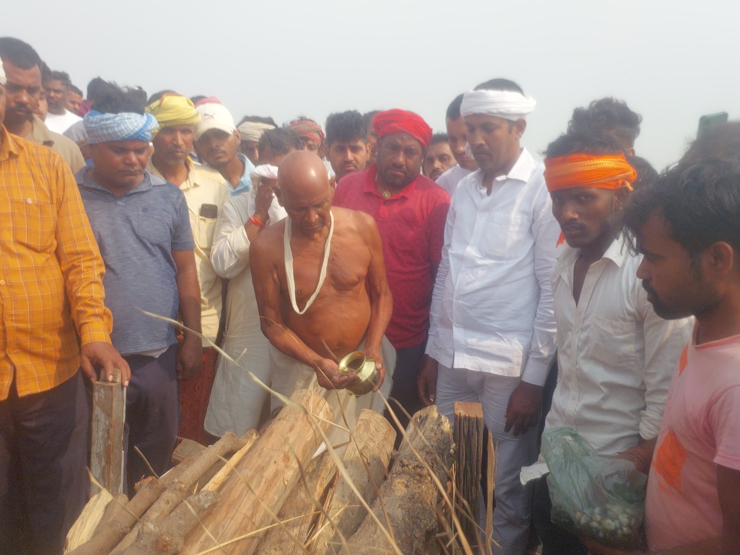 Road accident victim's last rites performed in Patna