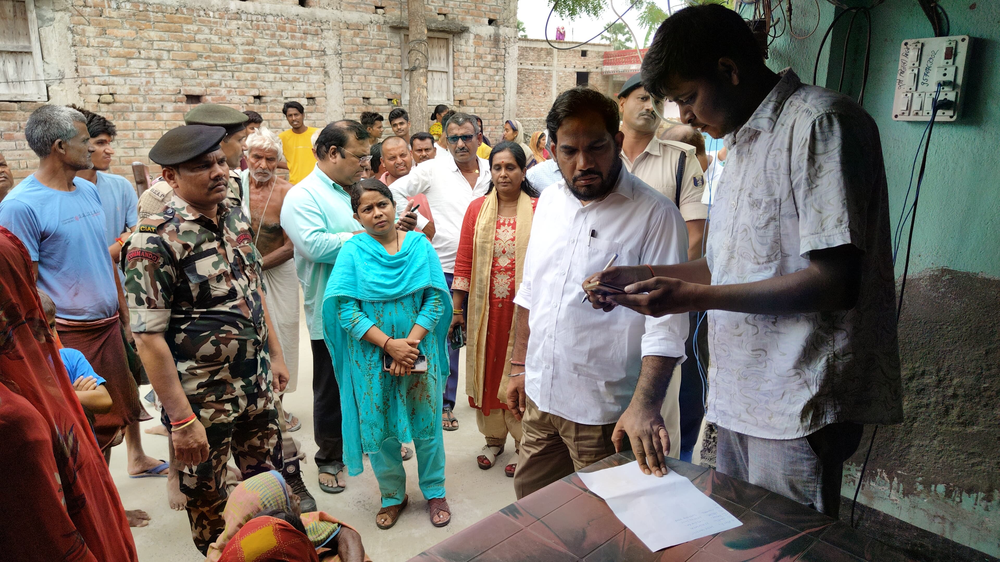 Ayushman Bharat card will be made for deprived ration card holders too | वंचित राशन कार्ड धारकों का भी बनेगा आयुष्मान भारत कार्ड - Hajipur (Vaishali) News | Dainik Bhaskar