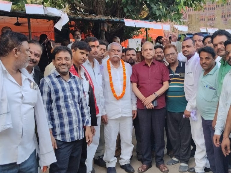 Devendra Raj Mishra Devendra Mishra became president in Ballia Bar Association election