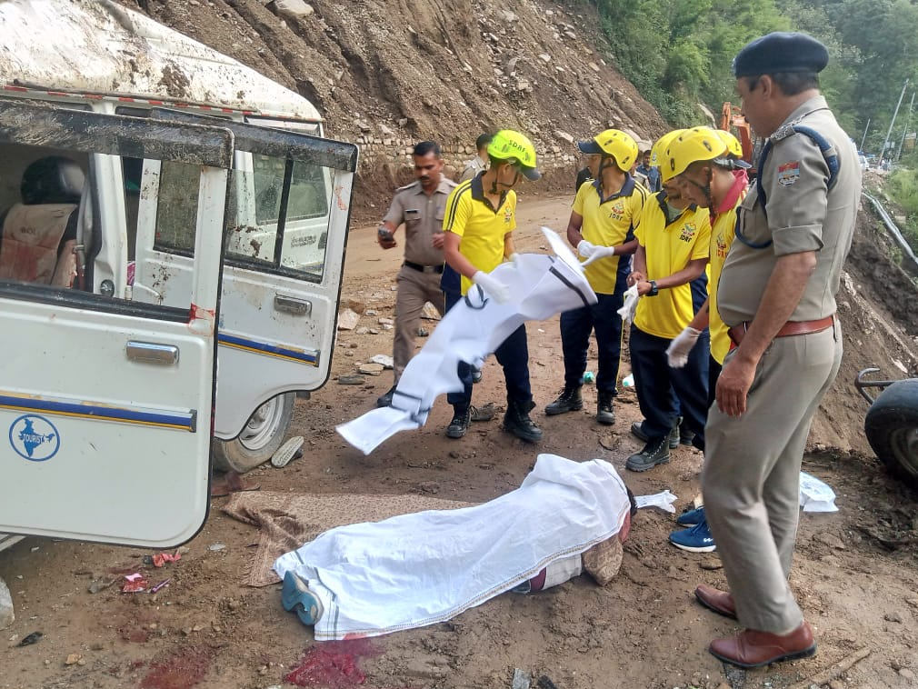 Horrible road accident in Rudraprayag