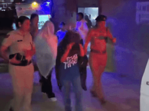 पुलिस ने 7 डे स्पा सेंटर में रेड करके चार महिलाओं व उसके संचालक को पकड़ा है। - Dainik Bhaskar