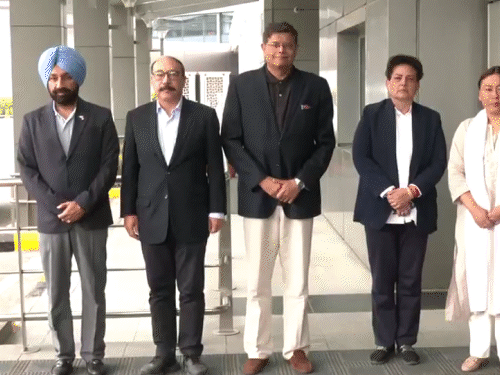 Delegation led by BJP MP Baijayant Panda reached Delhi on Tuesday. - Dainik Bhaskar