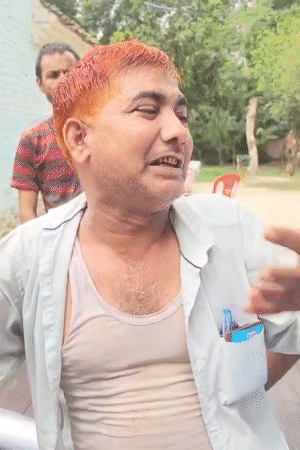 लाश देखकर पिता राजकुमार वर्मा बेहोश हो गए। घरवालों ने पानी के छींटे मारकर उन्हें होश में लाया। वह पान की दुकान चलाते हैं।