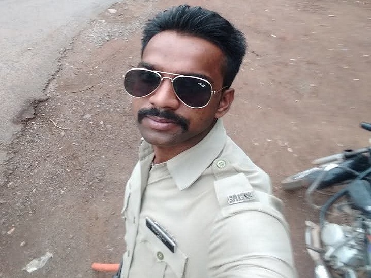 आरोपी सिपाही विवेक पोद्दार - Dainik Bhaskar