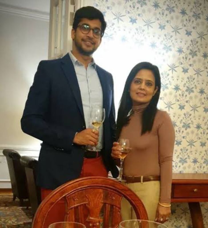 सुप्रीम कोर्ट के वकील जय अनंत देहाद्राई के साथ महुआ मोइत्रा की फाइल फोटो।
