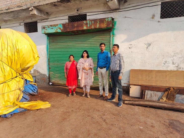 अवैध गुटखा फैक्ट्री को किया गया सील