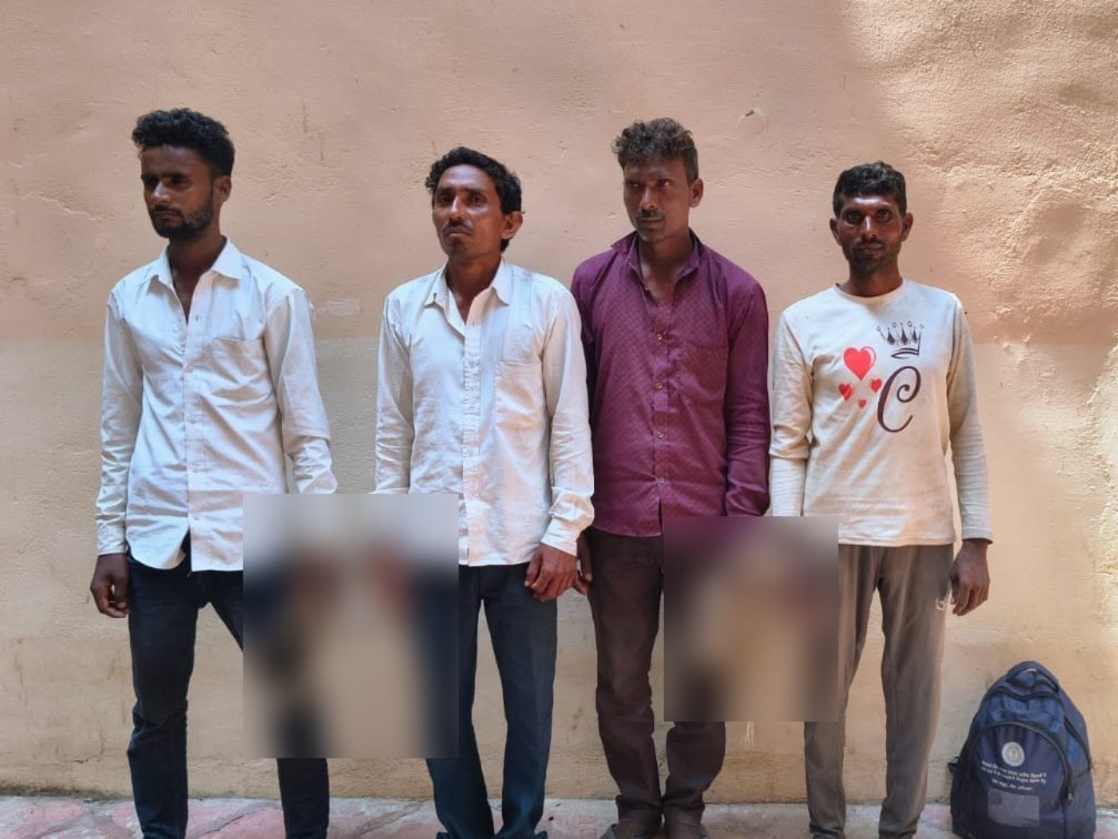 सोनभद्र में गोवंश तस्करी करने वाले 4 तस्कर गिरफ्तार। - Dainik Bhaskar