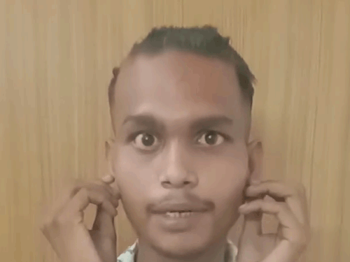 सभी से माफी मांगते हुए वीडियो बनाई और अपने-अपने आईडी पर अपलोड कराया।