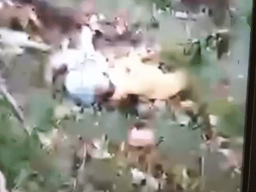 A person on the crash site has made a video of the helicopter. - Dainik Bhaskar