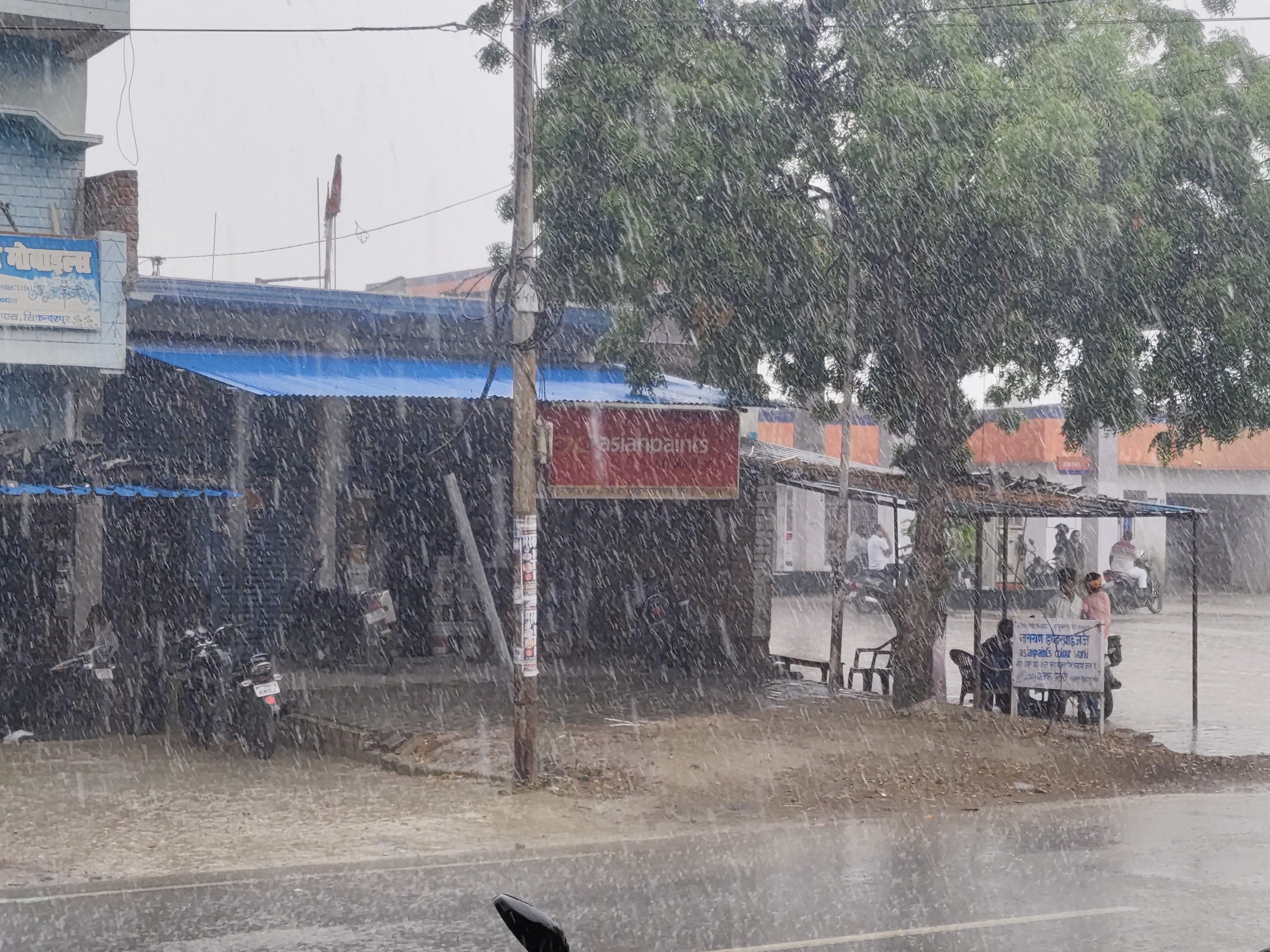 Temperature dropped due to rain in Sikandarpur, farmers hope for sowing ...