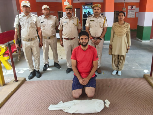 हिस्ट्रीशीटर जीतू जोड़ी के खेत से भी AK-47 बरामद की गई थी।